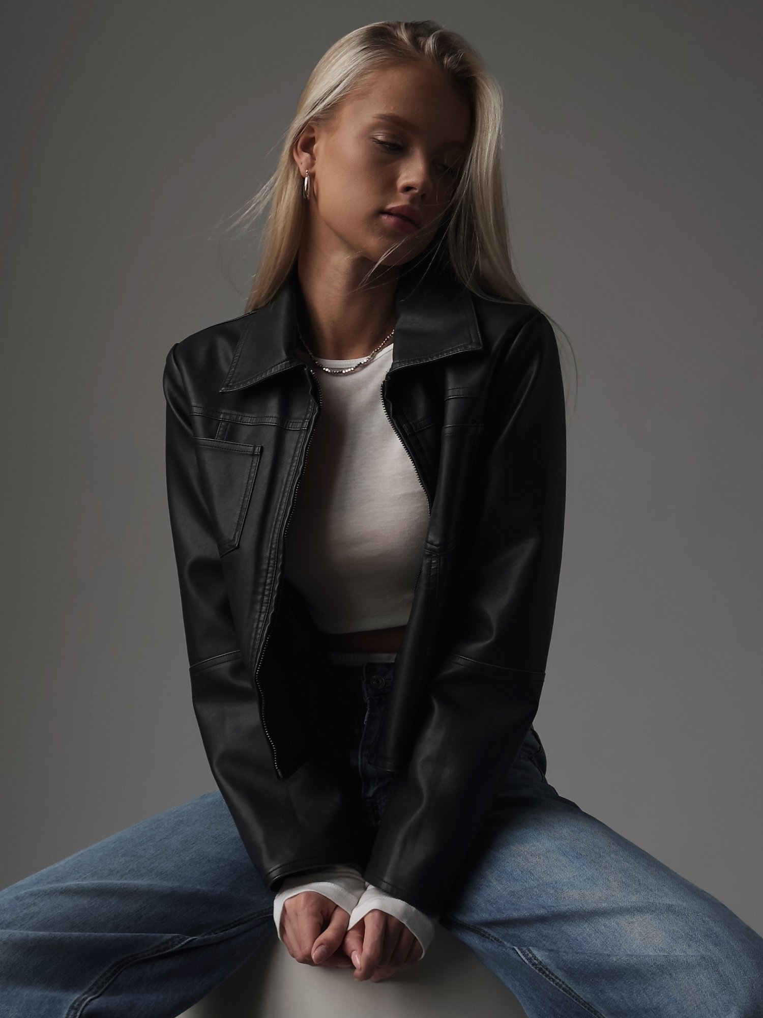 куртка (onesize (40-44RU), чёрный). Изображение № 4
