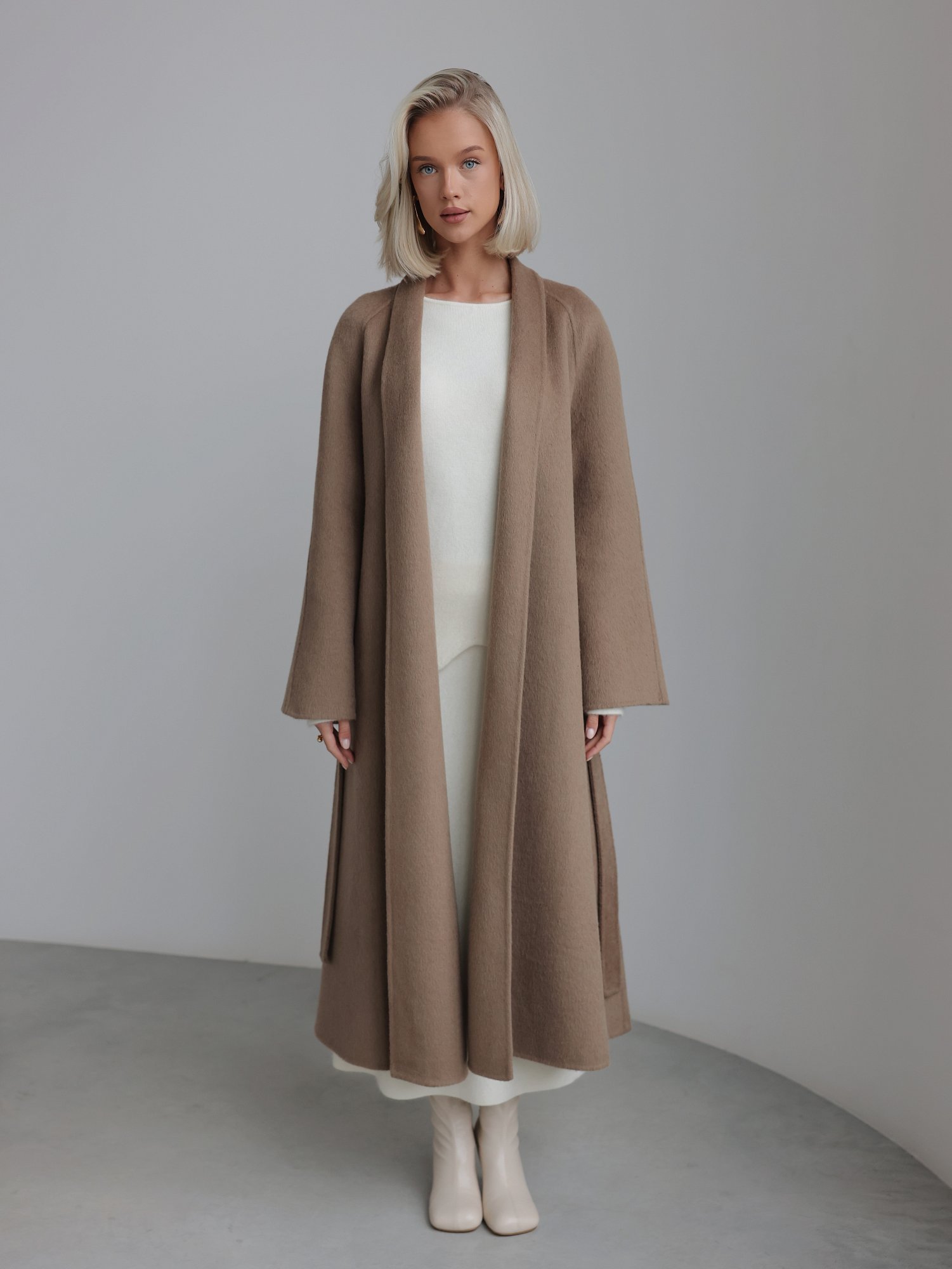 Пальто (onesize (42-46RU) бледно-коричневый). Изображение № 1
